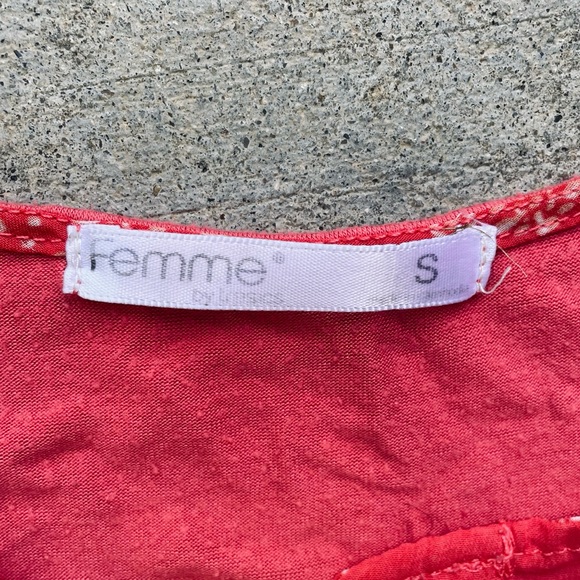 Sleeveless Coral Pink Top w/Sheer Layered Front, Size S - Picture 15 of 16